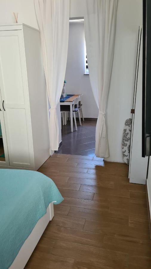 Dora Hotel Njivice Buitenkant foto